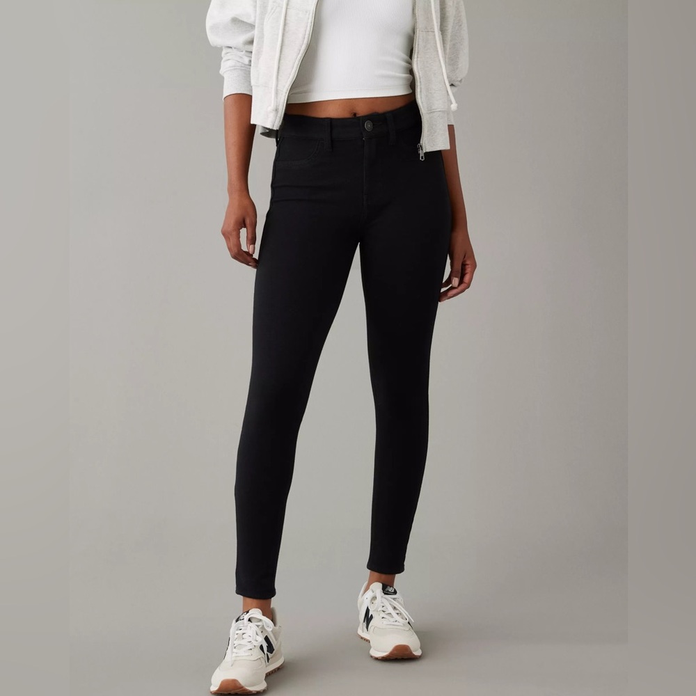 American Eagle High Rise Jegging Black Sz 2 X-Long Next Level Stretch Knit Denim